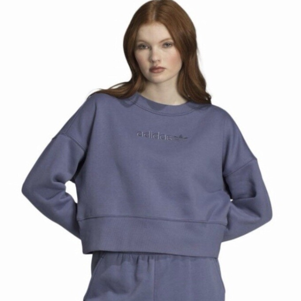 Adidas Crop Sweatshirt Crew Neck Pullover with Emroided Logo - Small
